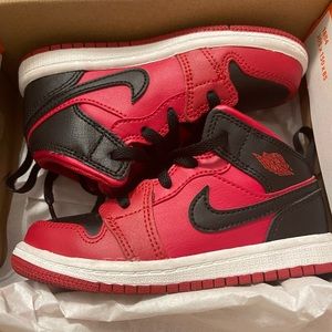 Barely worn/ like new